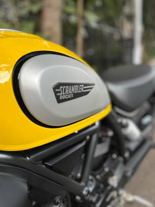 DUCATI SCRAMBLER ICON 